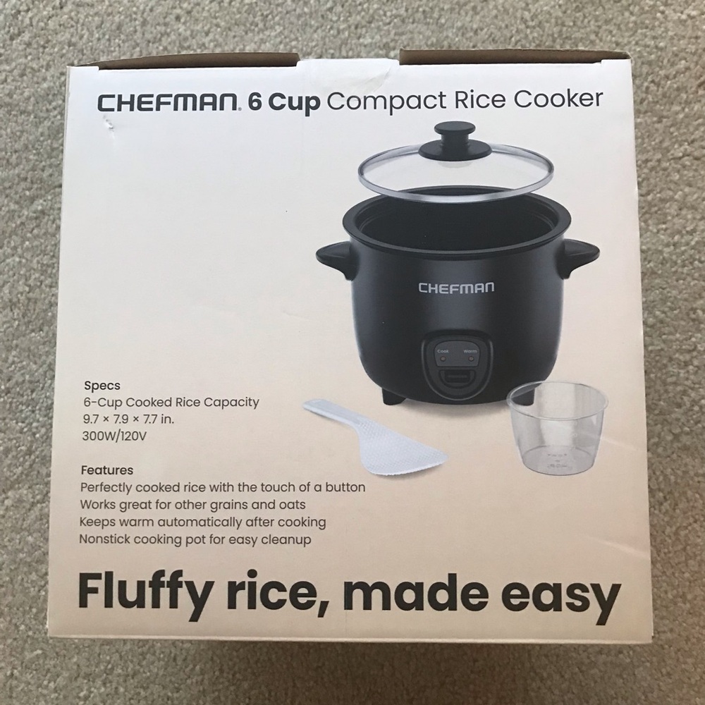 Chefman 6 cup Compact Rice Cooker - Picture 3 of 3